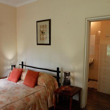 Down Gran'S Self-Catering Cottage Lobamba 외부 사진