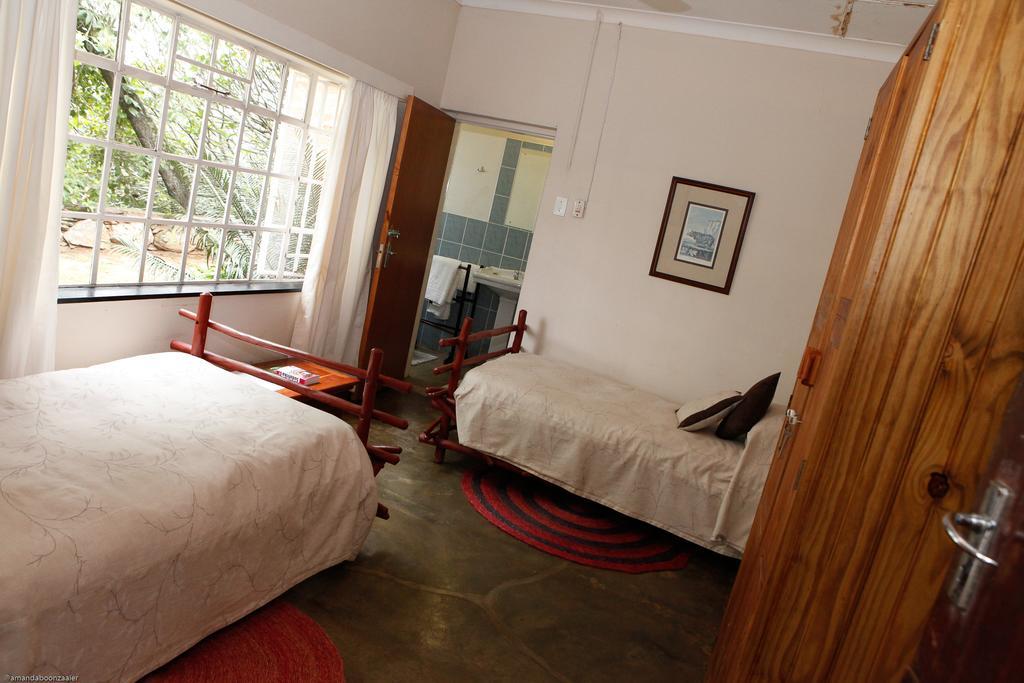 Down Gran'S Self-Catering Cottage Lobamba 외부 사진